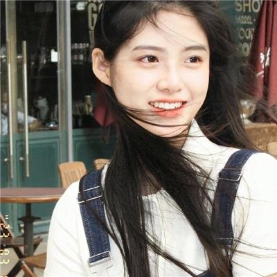 被职场压迫后我与首富姐姐重逢了